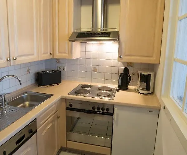 Goebel's Sonnenuhr Апартаменты *